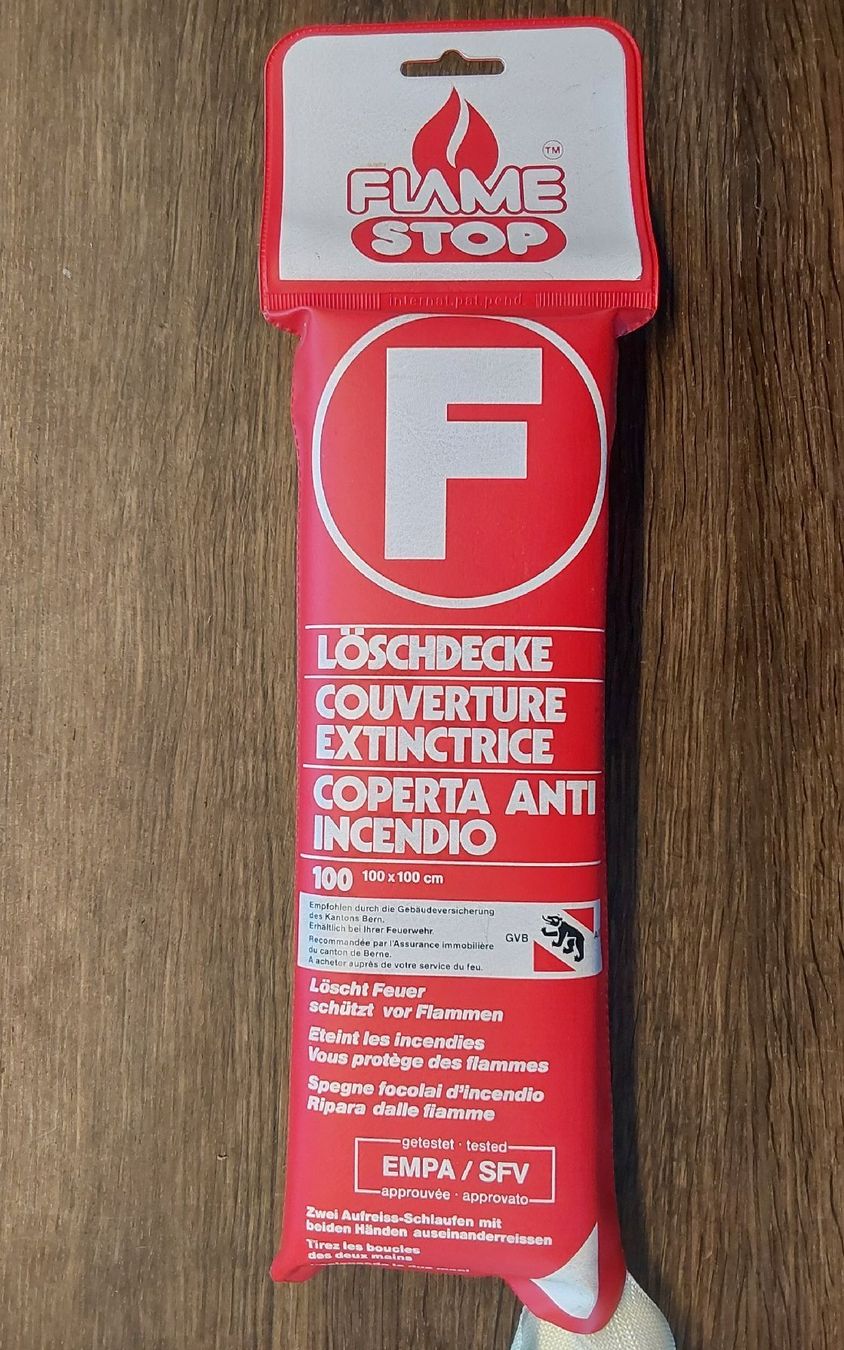 Estintori: Löschdecke 100 x 100 cm – Nuovo e nell'imballaggio originale da Köniz venduto da scopello12