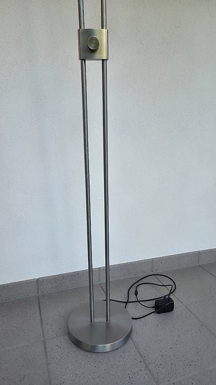 Lampade: Stehlampe – Usato da Pfaffnau venduto da Hawaiano 1
