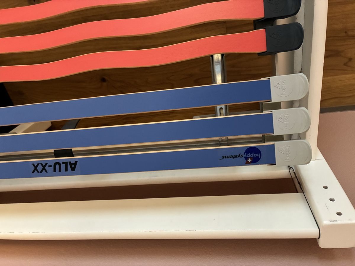Happy Letti: Bett mit Happy Bett Lattenrost – Usato da Bichwil venduto da loft204 6