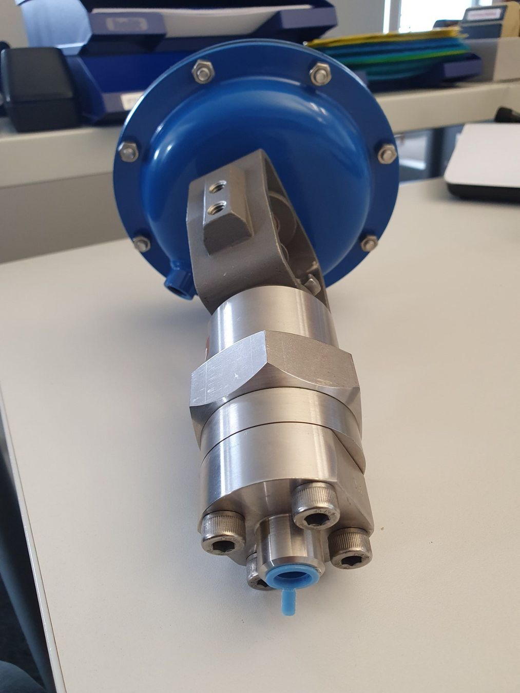 Libri: Baumann 81000 Mikroseal Regelventil. – Nuovo (secondo la descrizione) da Rothrist venduto da Witronic 3