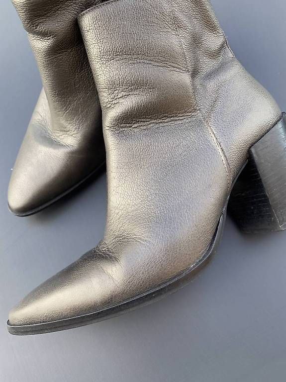 Scarpe da donna: Bottines gris argentée - San Marina Taille 39 – Usato da Cheseaux-Lausanne venduto da Fannelle01 4
