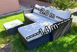 Loungegruppe Rattan mit Tisch und Kissen gebraucht