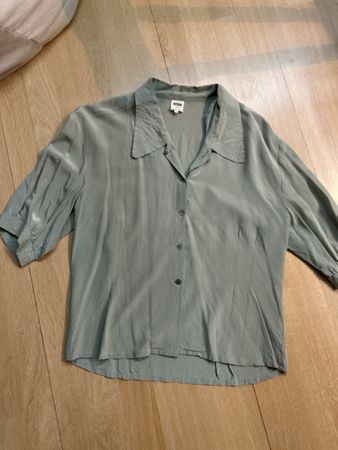 Edle ALICERA Seidenbluse, Grösse L, helles Grün, Top!