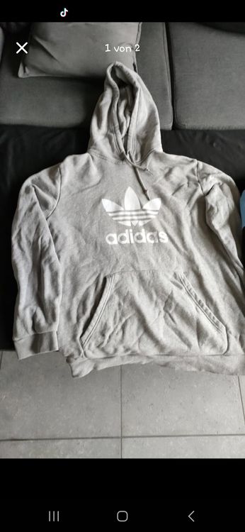 Adidas Maglioni & Felpe: Adidas Hoodie grau, Grösse L, guter Zustand – Nuovo (secondo la descrizione) da Meiringen venduto da BetonkunstBern