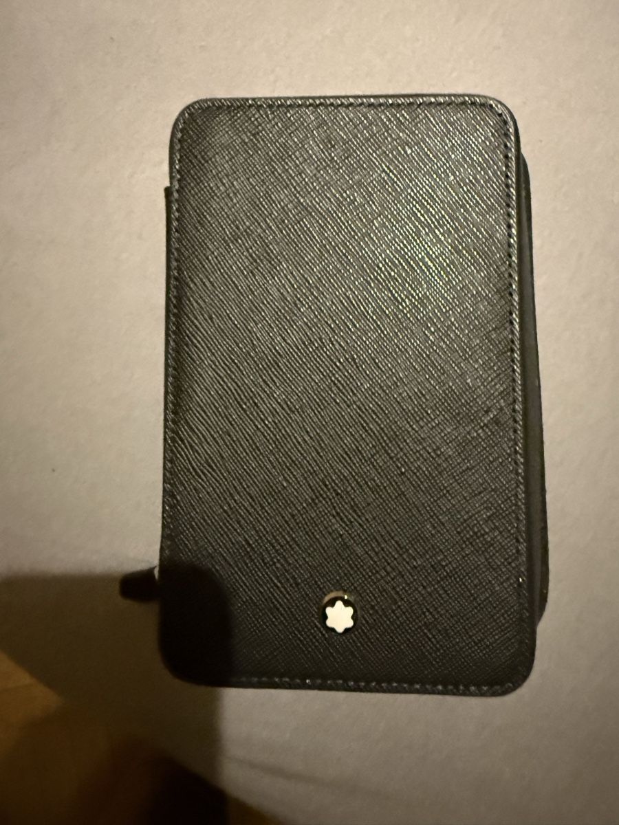 Montblanc Altro in Scrittura & Disegno: Montblanc Stifteui Zip schwarz Gross – Usato da Erlinsbach venduto da homer2478