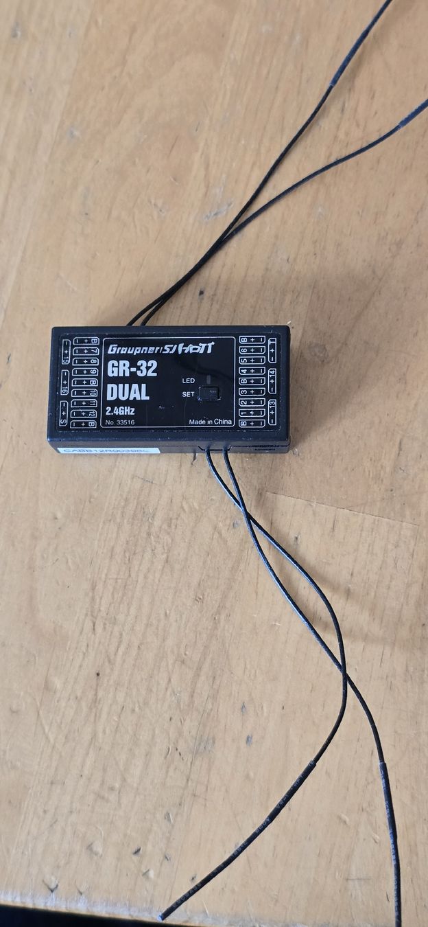 Graupner Ricevitori: GR 32 neu – Nuovo (secondo la descrizione) da Dottikon venduto da Easyrider81 1