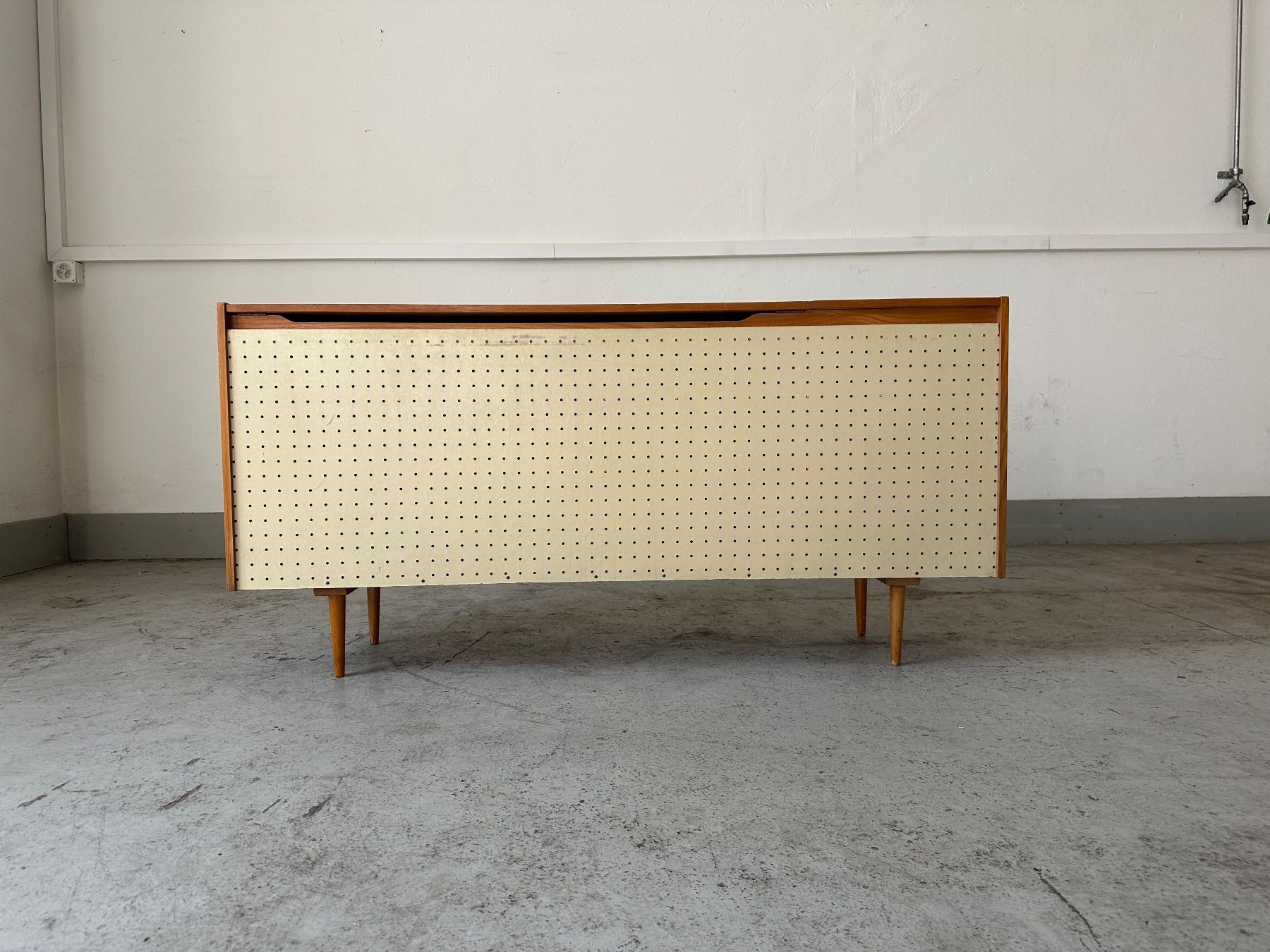 Cassettiere: Vintage Sideboard / Wäschetruhe – Usato da Zürich venduto da frauflufelberg 9