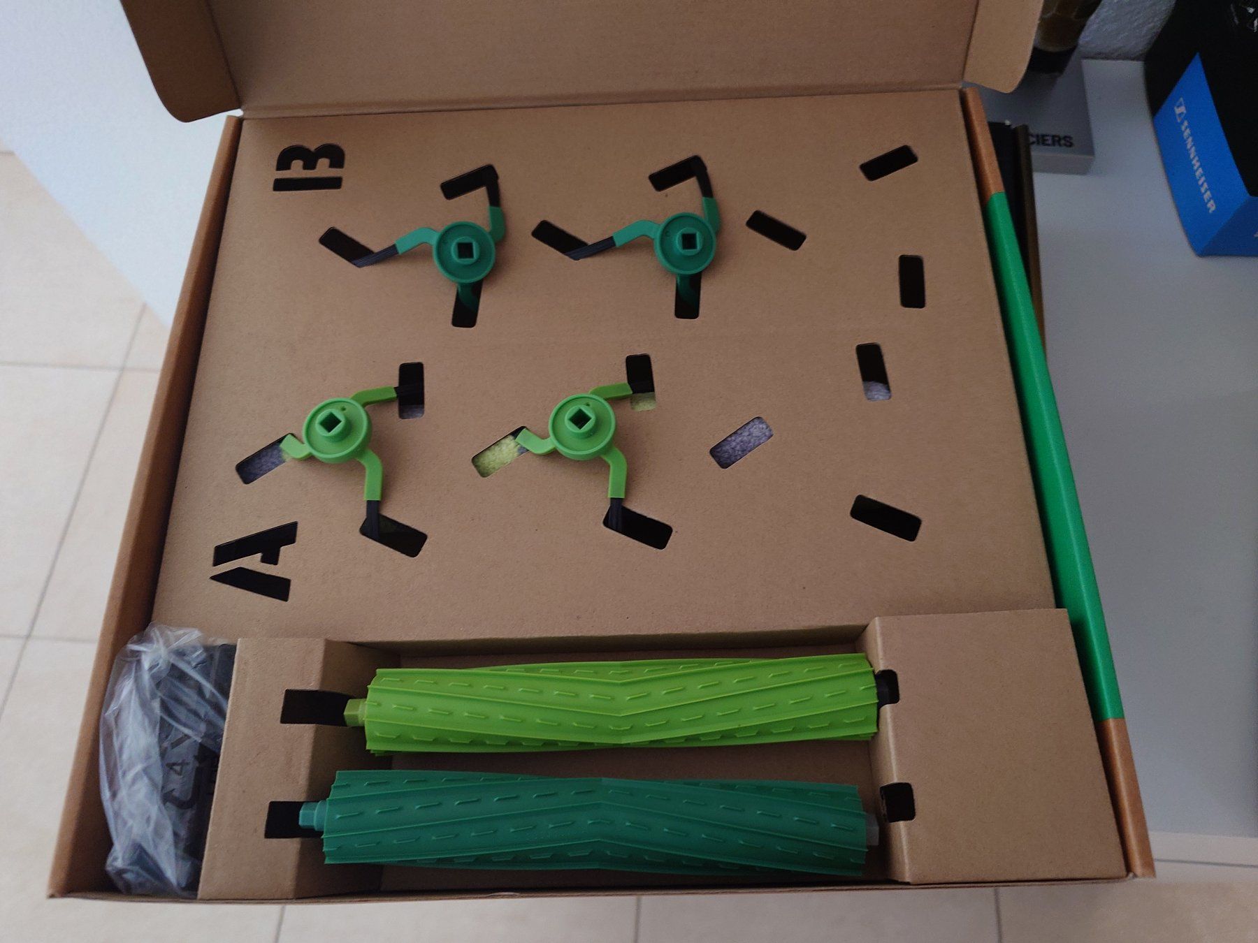 Irobot Sonstiges für Haushalt & Wohnen: Kit remplacement pour roomba Max 705 Combo – Neu (gemäss Beschreibung) aus Leytron von Bell57