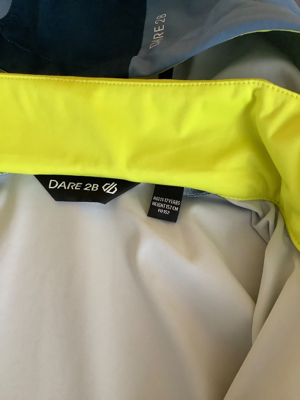 Giacche & Cappotti: Dare2b Softshell Jacke, Gr. 152 – Usato da Uznach venduto da manulas 1
