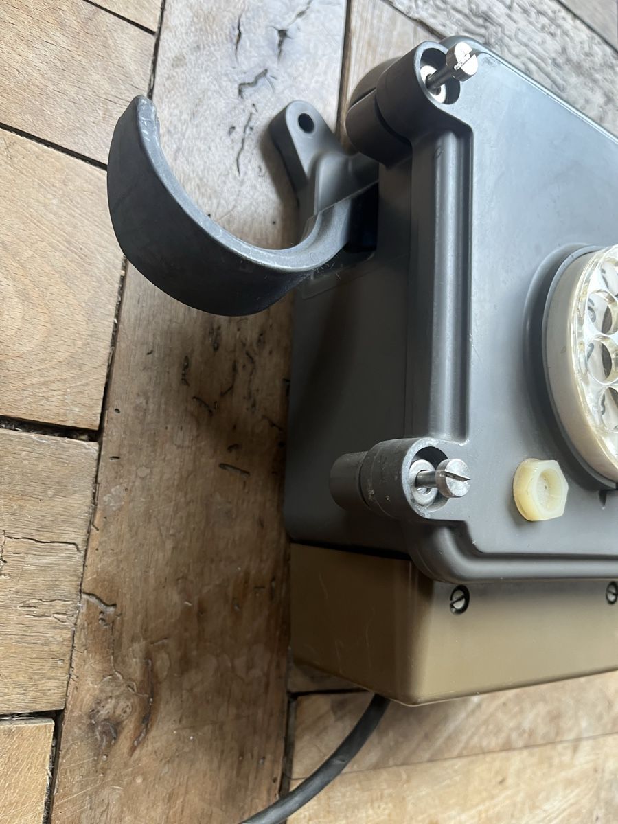 Telefoni: Antikes Telefon Wandtelefon  – Usato da Wiesenberg venduto da swissantik 3