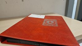 Briefmarken  Ceskoslovenko Album mit vielen Sammlerstücken -
