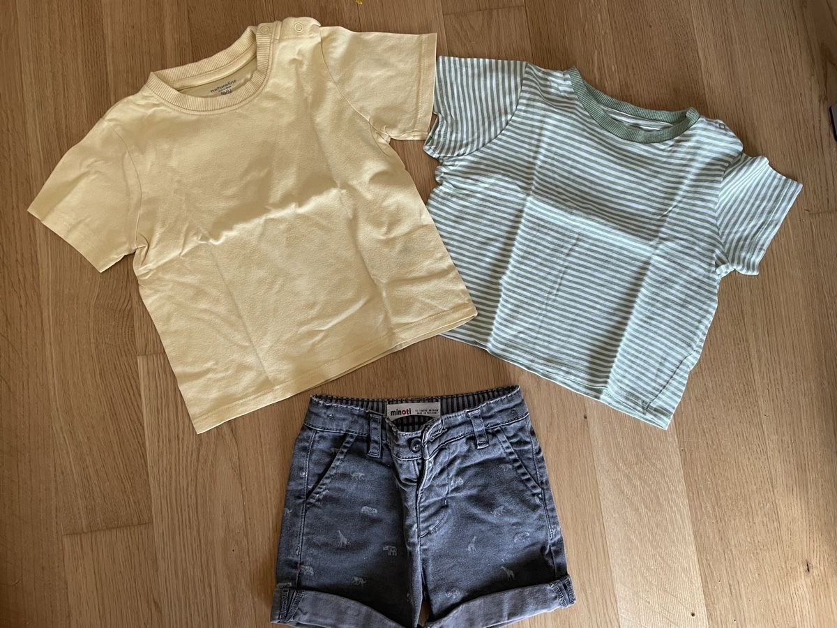 Lotti & Set di vestiti: Kleiderpaket Sommer Junge 80/86 – Usato da Oberrieden venduto da MajaK02