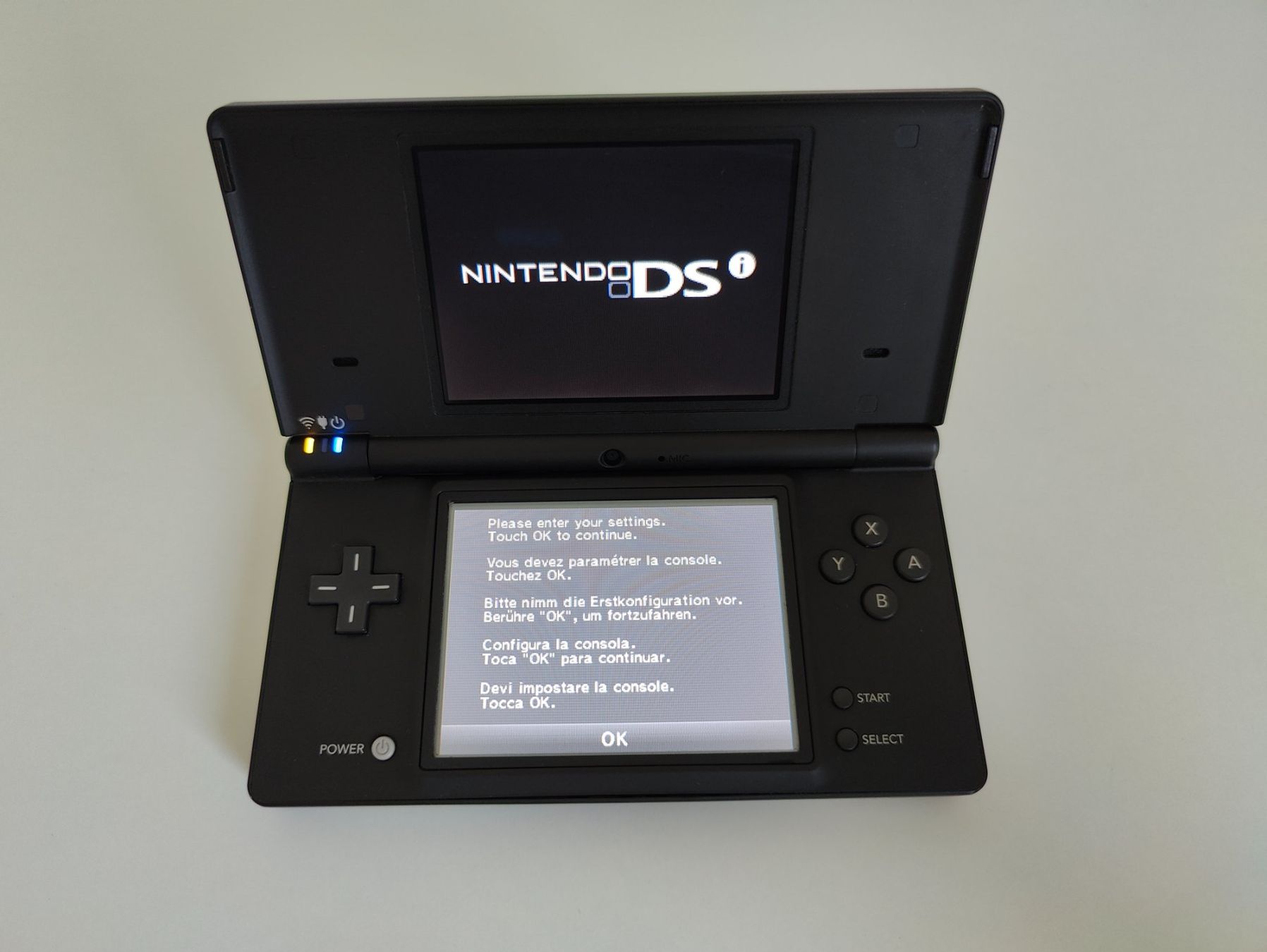 Nintendo Consoles: Nintendo DSi Black/Schwarz – D'occasion à Dintikon par Nightcom 1