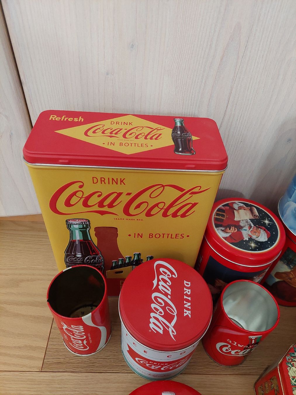 Coca-Cola Tutte le decorazioni: Sammlung Coca cola – Usato da Davesco-Soragno venduto da Mr.No 1