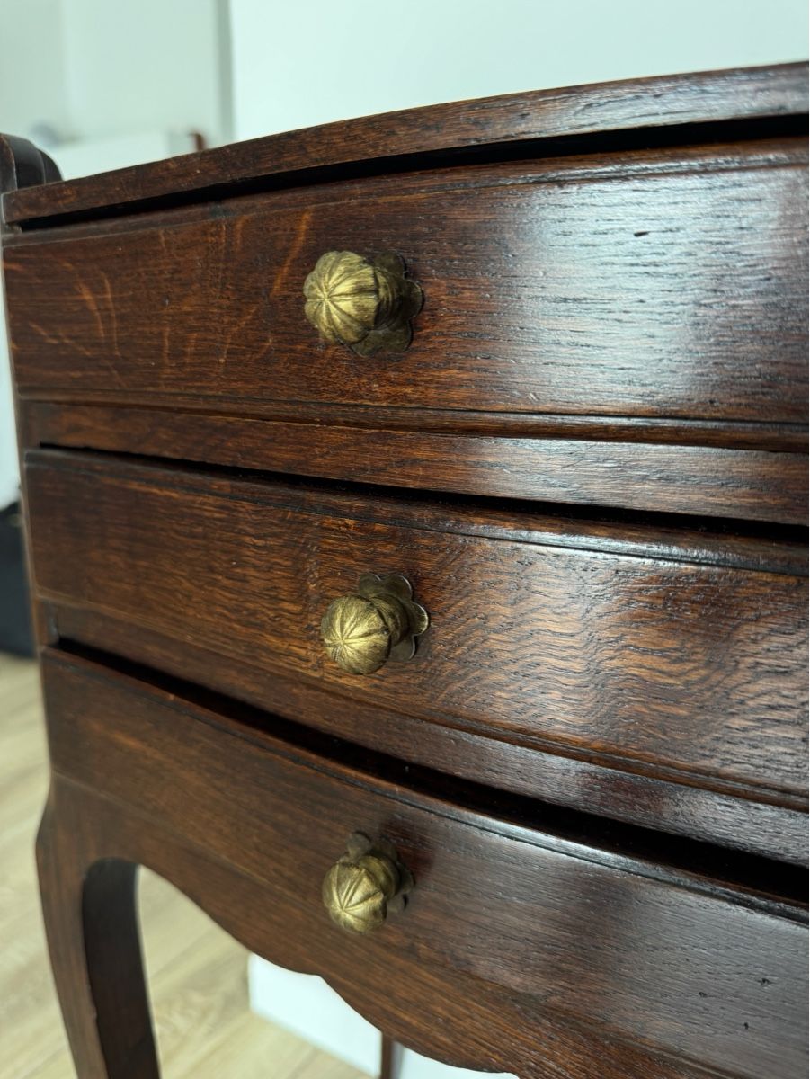 Alle Dekorationen: Vintage Holz Nachttisch  – Gebraucht aus Binningen von Eldissa 2