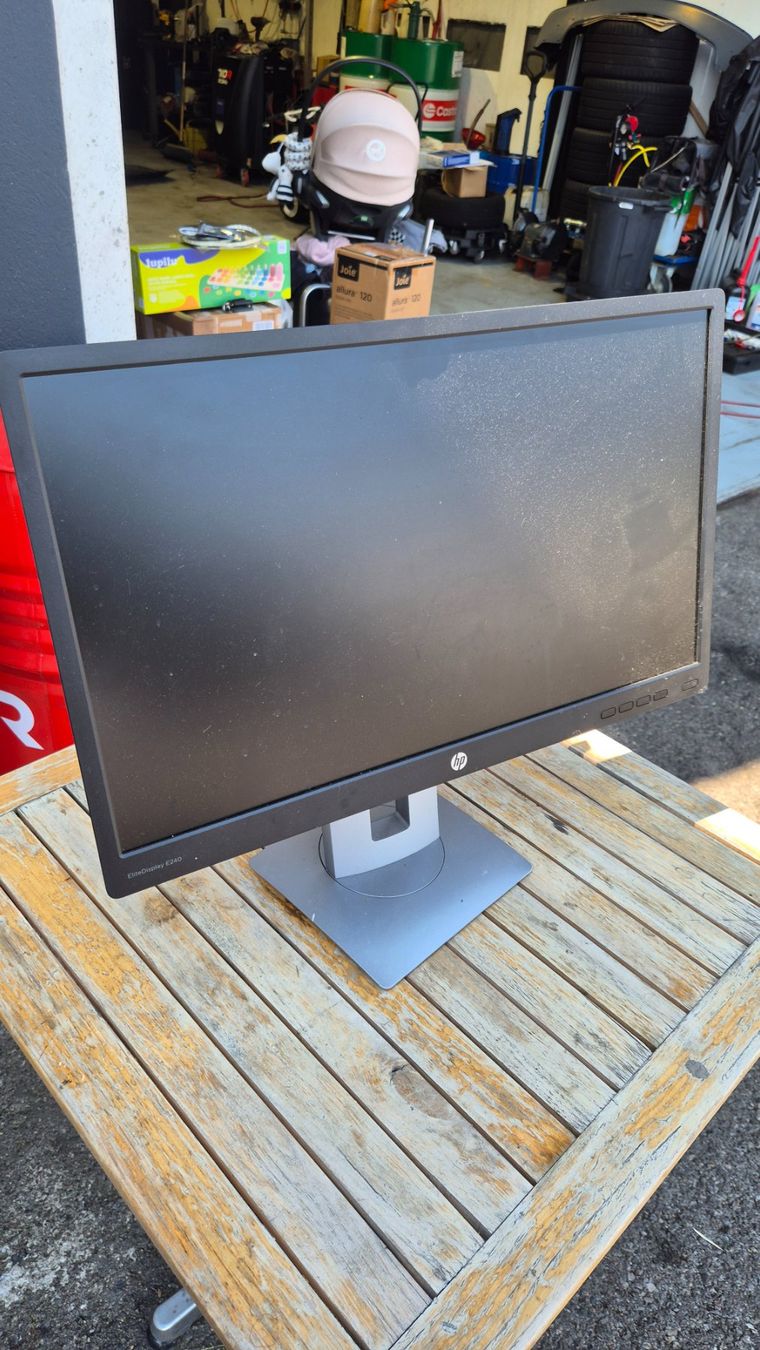 Hewlett Packard Ecrans: HP Elite Display E240 23'8 Zoll – D'occasion à Dübendorf par Boost-Factory
