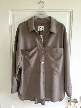 Overshirt The Frankie Shop Style taupe Wildlederlook Zara