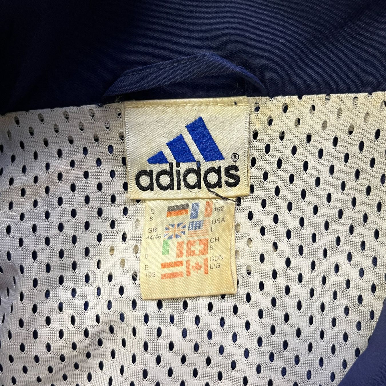 Adidas Giacche: Vintage Adidas Trackjacket (L) – Usato da Chamoson venduto da Sapoloshop 3