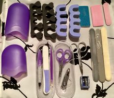 Maniküre Fusspflege Set mit Christian Dior Bleistiftspitzer