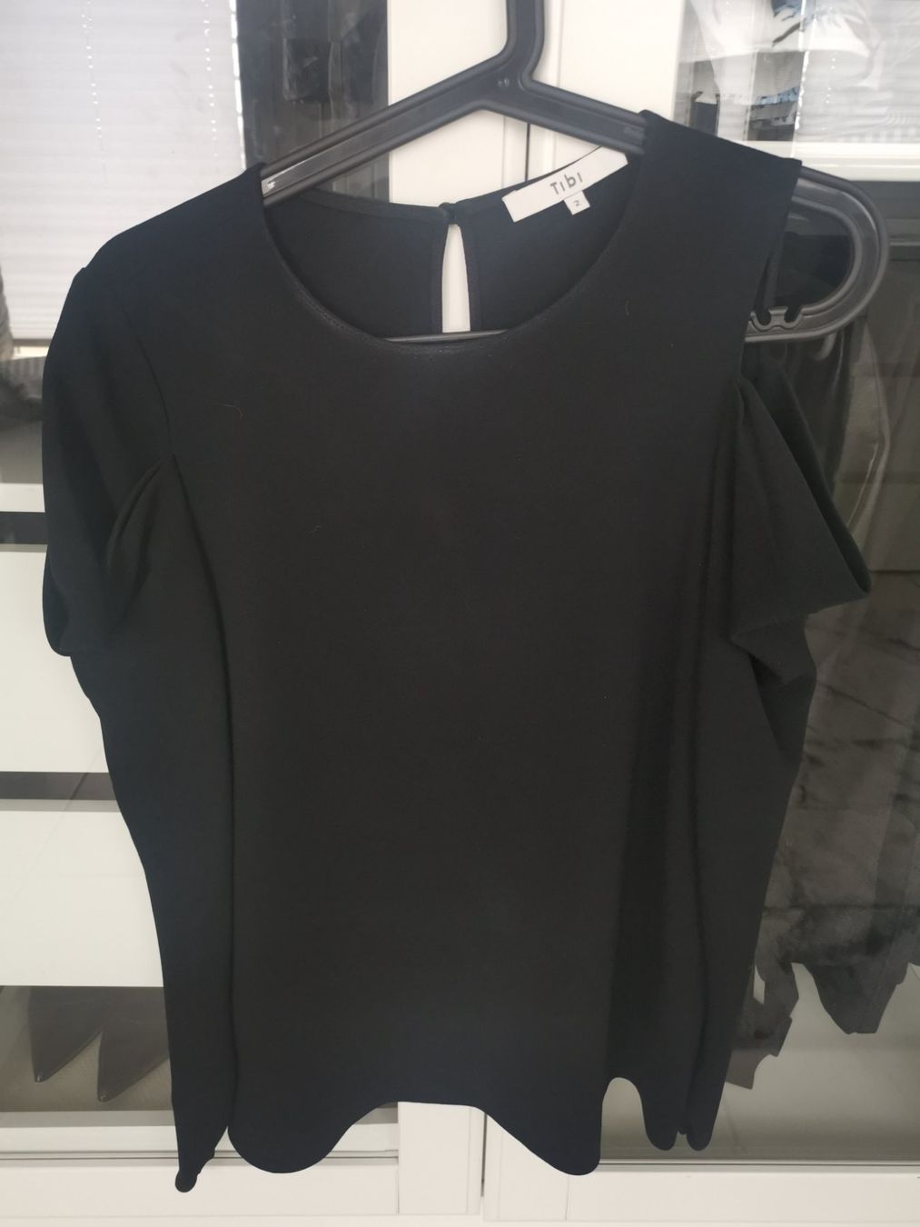 Camicette: Tibi Bluse schwarz Gr 2,passt 36 – Usato da Fehraltorf venduto da freeform2020