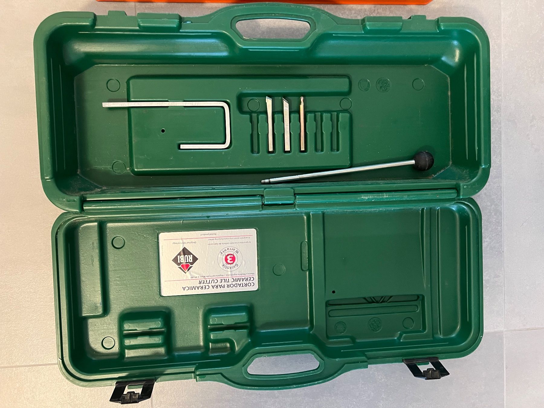 Tutti gli attrezzi: Fliesenschneider RUBI -TS—40 – Usato da Langenthal venduto da langenthal333 3