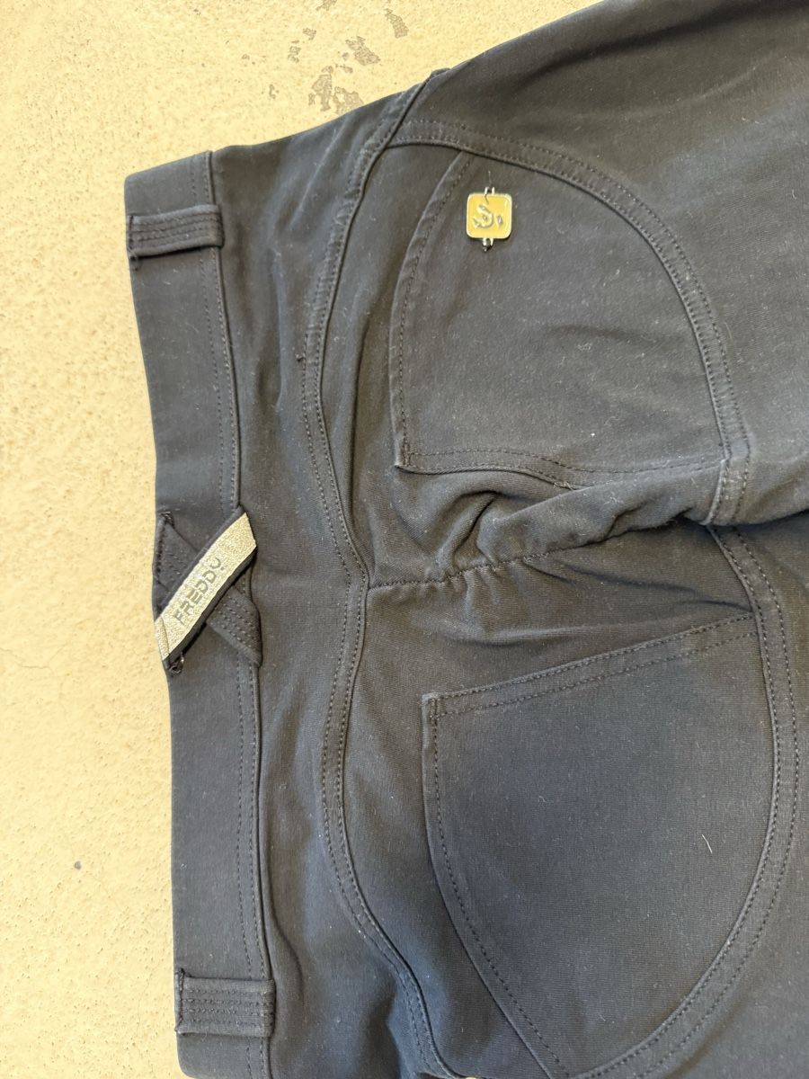 Pantaloni: Freddy hose – Usato da visp venduto da Kmemo1 2