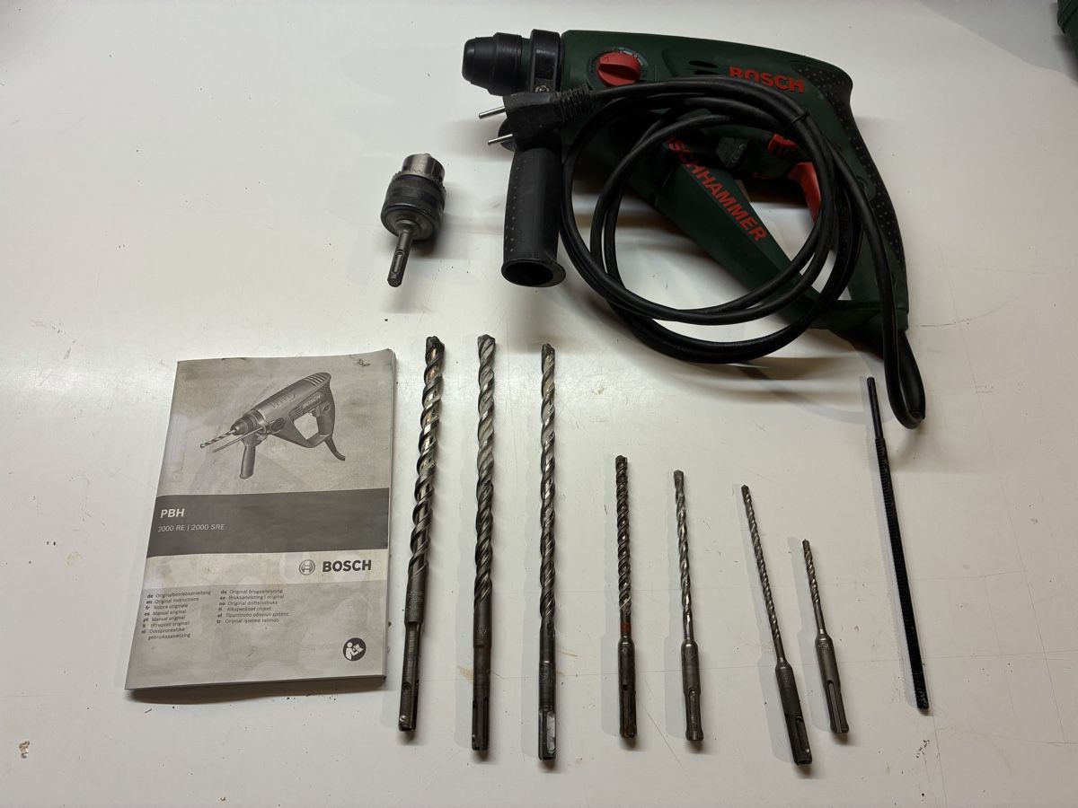 Bosch Perceuses: Bosch Bohrhammer PBH 2000 RE – D'occasion à Schwanden Sigrisw par Rentsch81 1