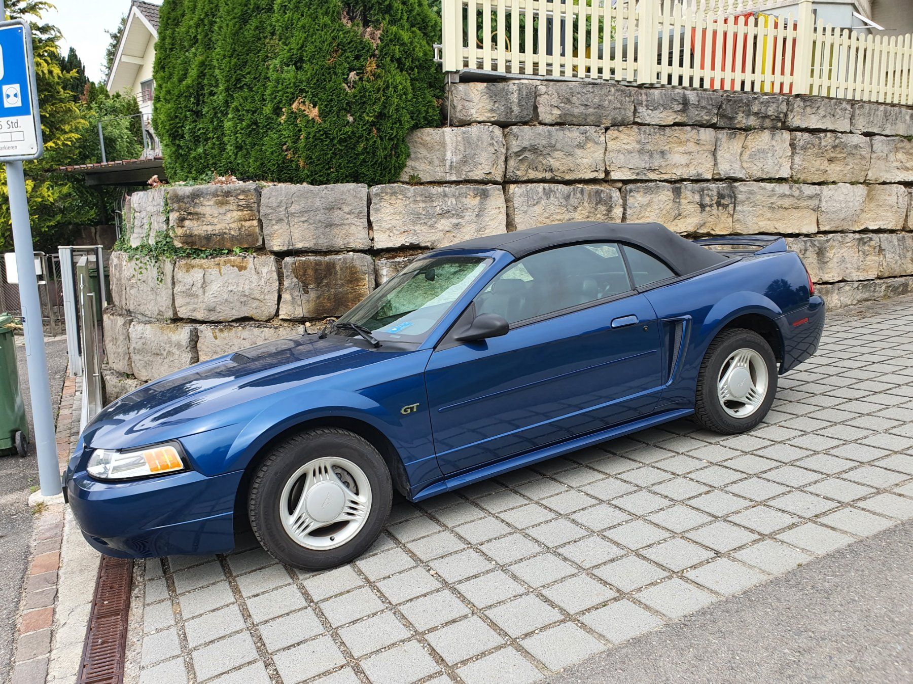 Autos: Youngtimer Ford Mustang Neuwertig – Neu (gemäss Beschreibung) aus Dällikon von Emot 7