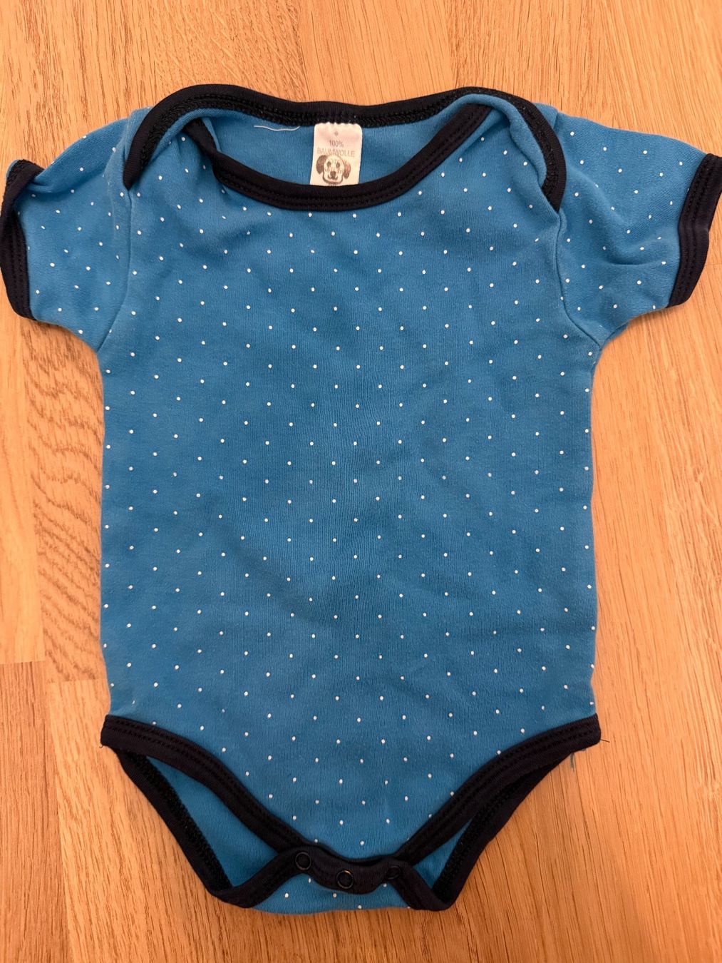 H&M Lotti & Set di vestiti: Body Baby 3er Pack Grösse 62/68 – Usato da Dottikon venduto da dcwidmer 2