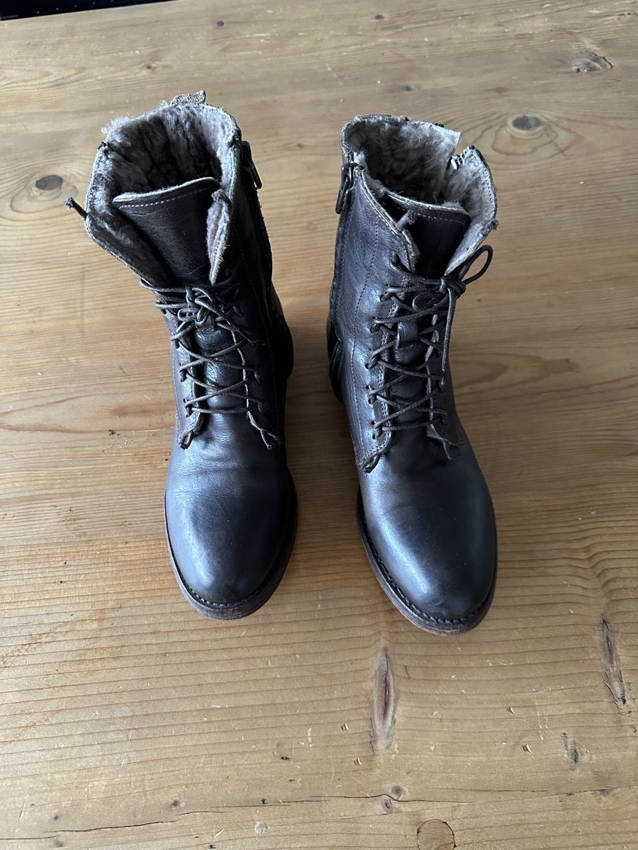 Moma Scarpe da donna: Moma Stiefeletten Gr 36 – Usato da Rüschlikon venduto da 8942Oberrieden