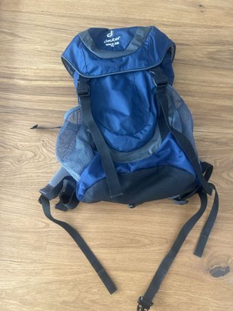 Deuter Walk Air 20 Rucksack Blau wie neu 
