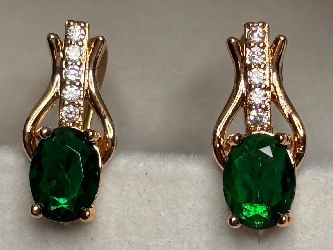 Boucles d'oreille: Boucles d'oreilles vintage émeraude – Neuf (Voir description) à Lausanne par mel2dreams