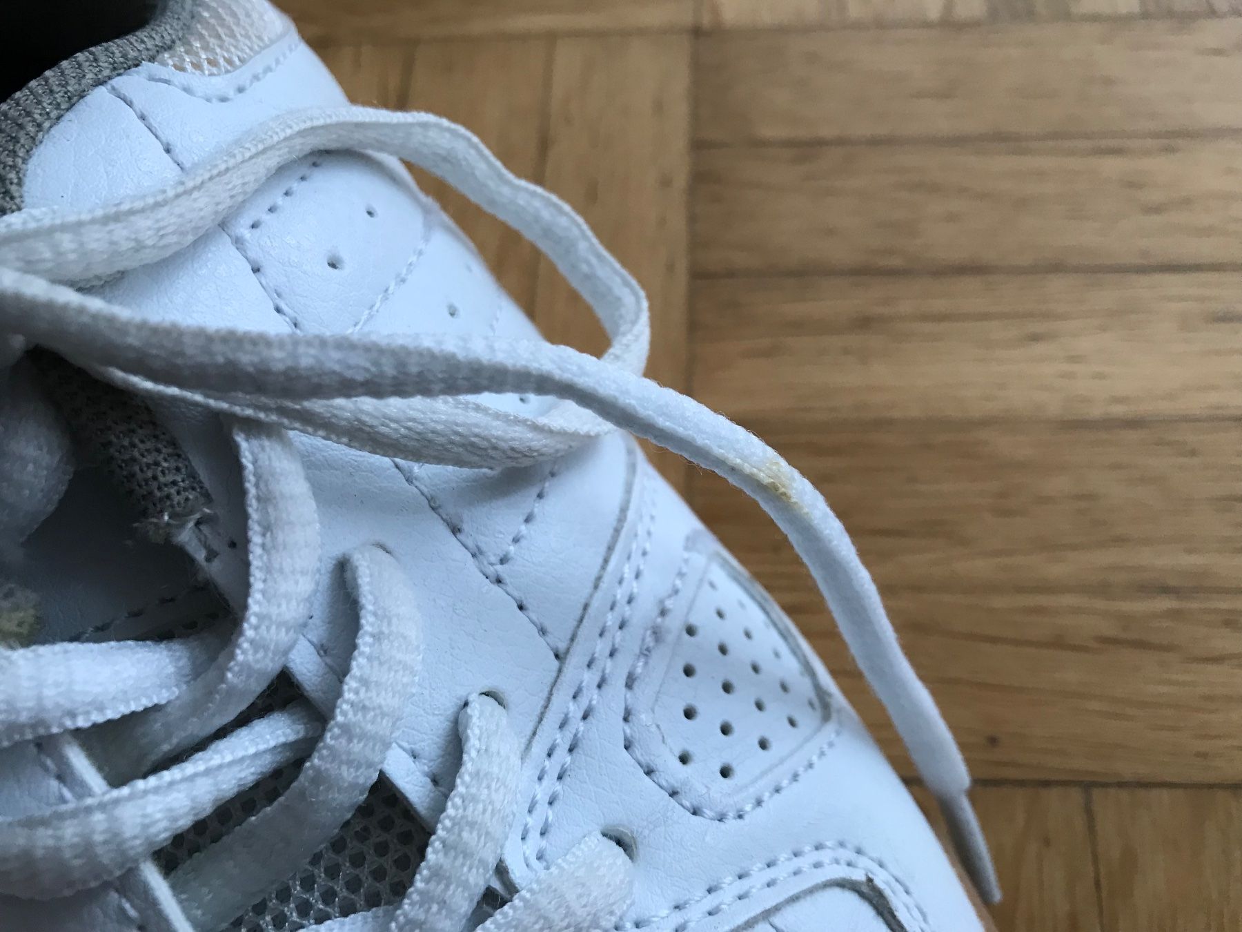 Schuhe für Mädchen: Turnschuhe von Kids Grösse 32 weiss – Gebraucht aus Emmenbrücke von Hathor123 6
