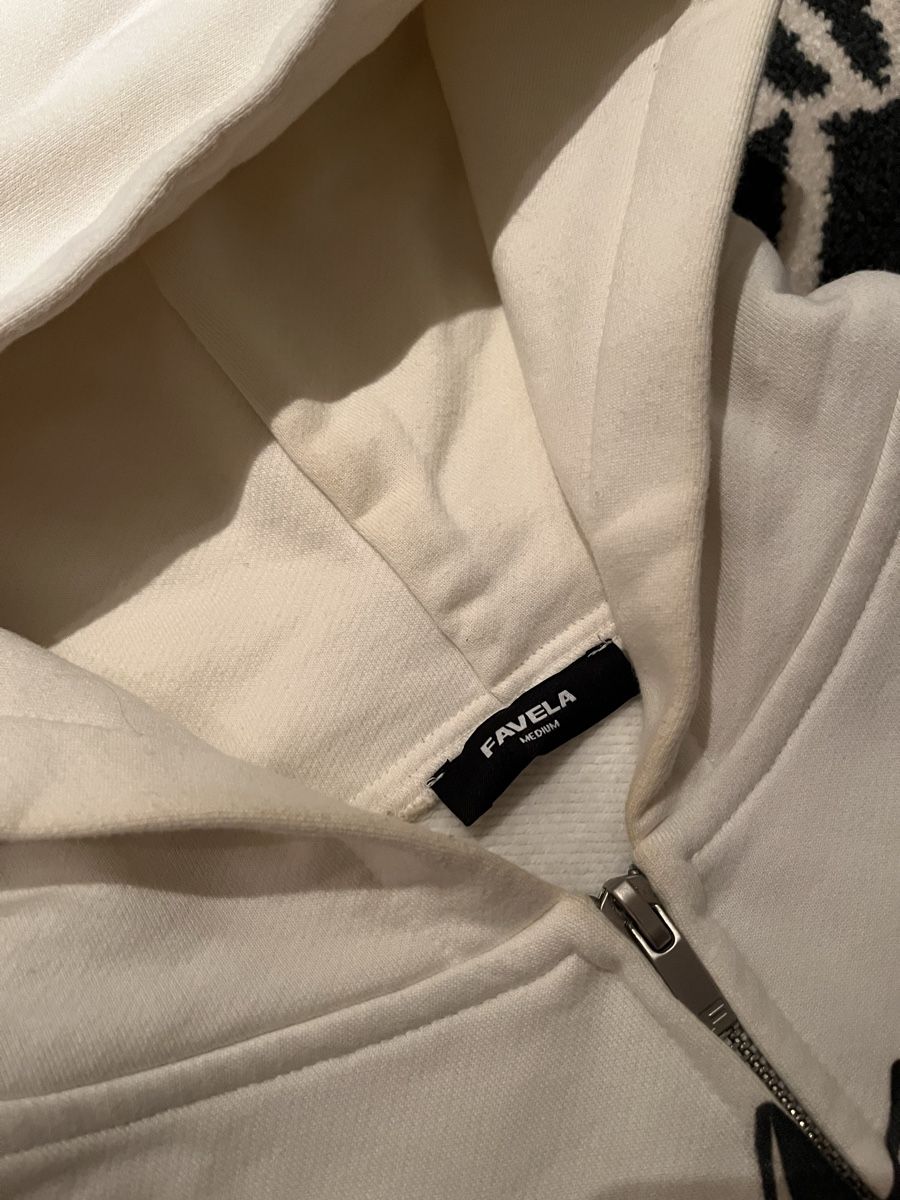 Maglioni & Felpe: Favela Zipup Hoodie - Weiss – Usato da Gipf-Oberfrick venduto da rou_sfb2 1