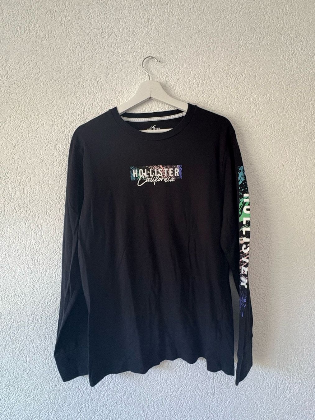 Hollister Lotti di vestiti: Hollister Lot de 4 pulls et 1 chemise – Usato da Malleray venduto da malvib 4