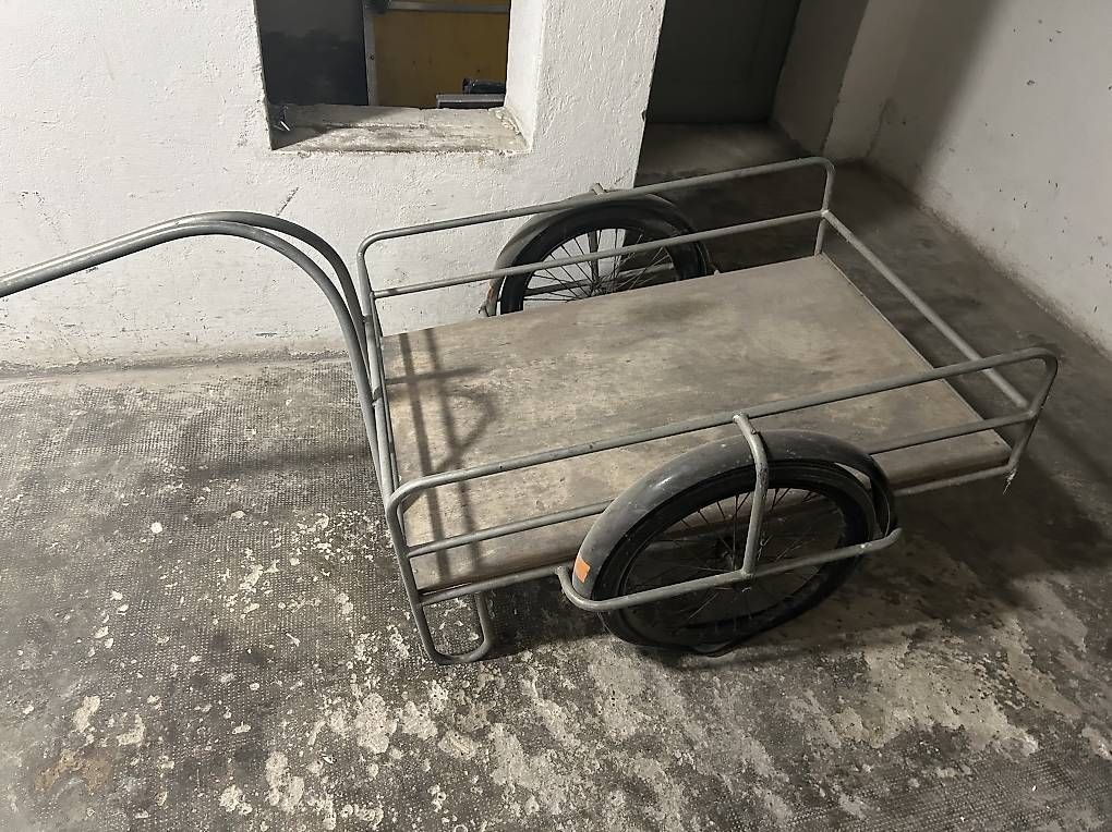 Remorques: anhänger. mofa oder velo anhänger – D'occasion à Wettingen par GMB1 1