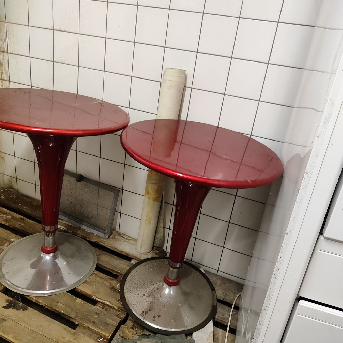 Tavoli: Terassen tischli – Usato da Langnau am Albis venduto da Judithsebi