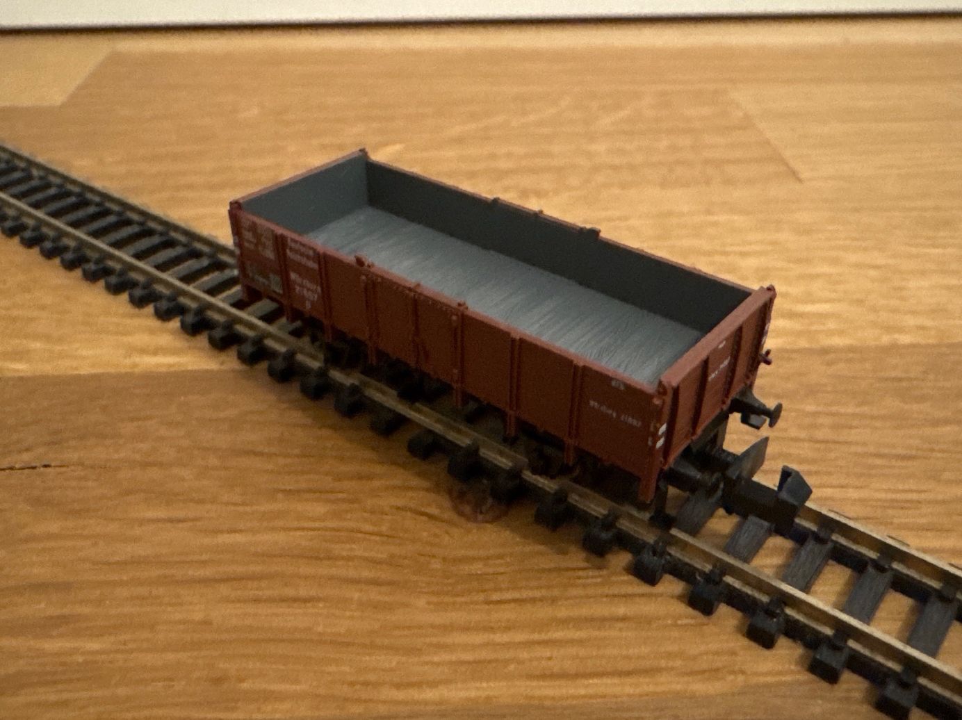 Trix Modelleisenbahnen: Minitrix 13668 Mittelbordwagen – Neu und originalverpackt aus Schlierbach von Look8 1