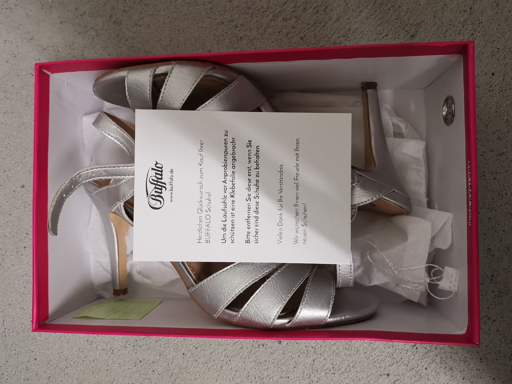 Buffalo Scarpe da donna: Buffalo Silber Sommerschuhe – Usato da Egg b. Zürich venduto da Pronsch 3