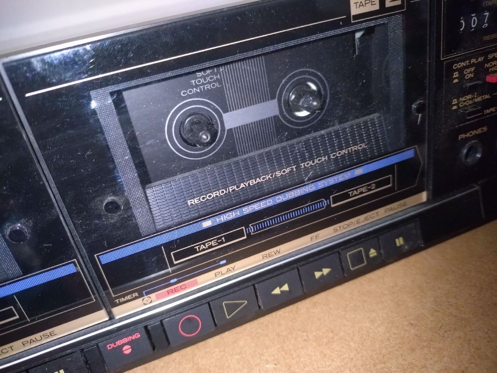Hitachi Registratori: Deck  à cassettes Hitachi D-W450 - – Difettoso da Farvagny-le-Grand venduto da LaCaverne 2