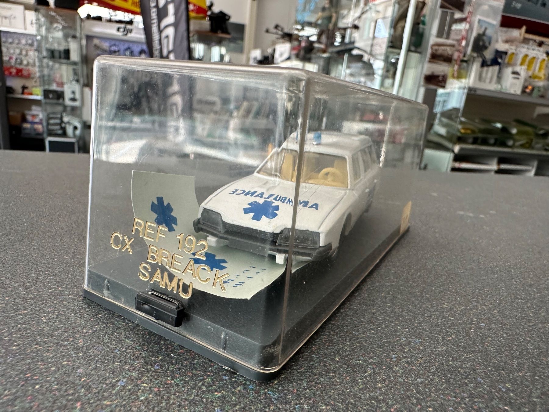 Citroën Modellautos: Verem 1:43 Citroën CX Break Ambulance SAMU Ref 192 – Gebraucht aus Chiasso von Carrara-Modellismo 1