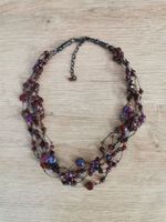 Collier en perles de couleur grenats irisées