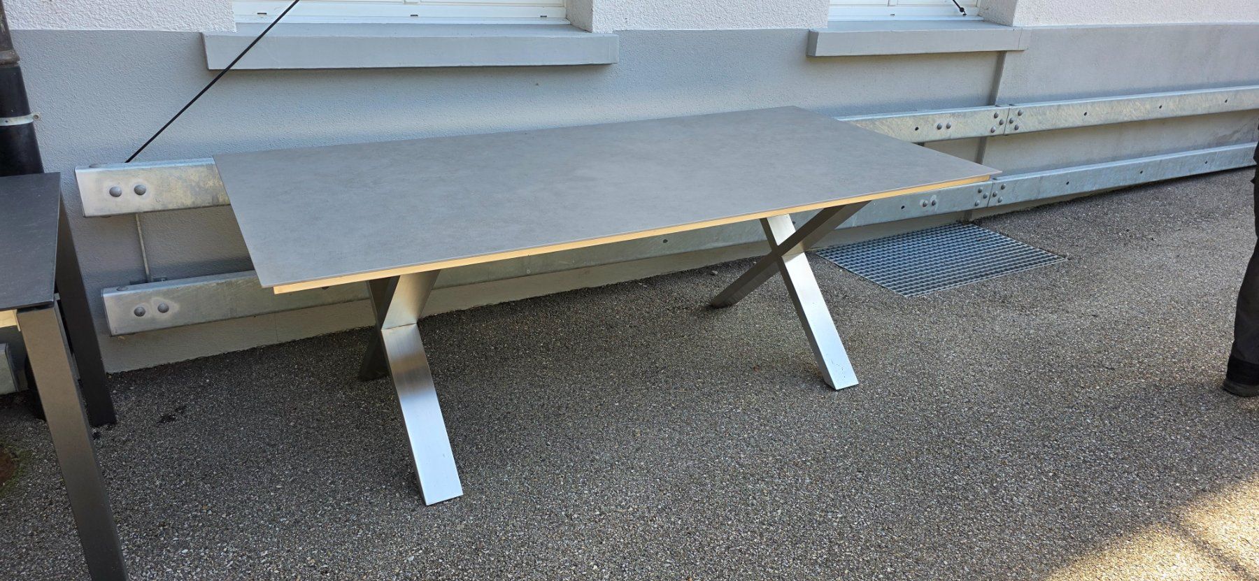 Tische: Gartentisch neu Keramikplatte 210x100cm – Neu und originalverpackt aus Lützelflüh-Goldb von Rampenverkauf_72_ 1