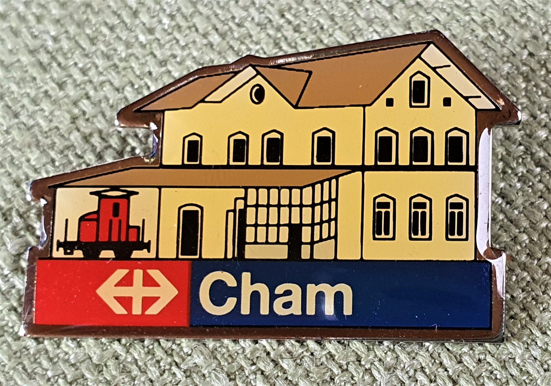 SBB/CFF/FFS Plaquettes & Badges: D658 - Pin SBB Bahnhof Cham Suisse – D'occasion à Reinach BL par Boston-Verkauf