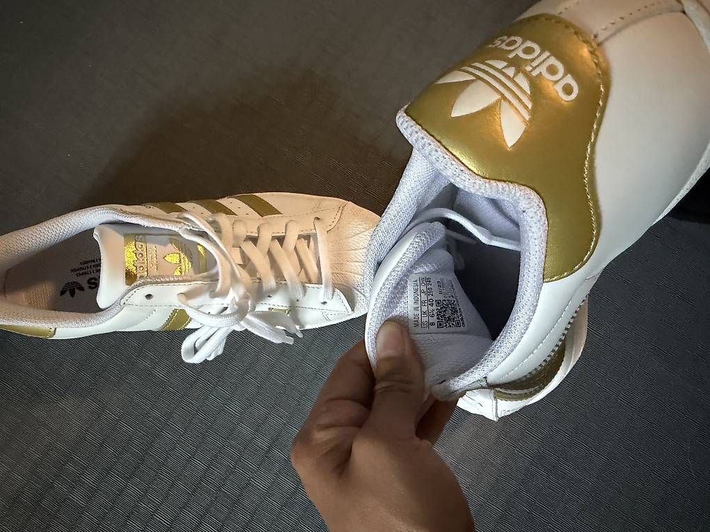 Herrenschuhe: Adidas Schuh Nr.40 – Gebraucht aus Wilen b. Wil von Valerx 1