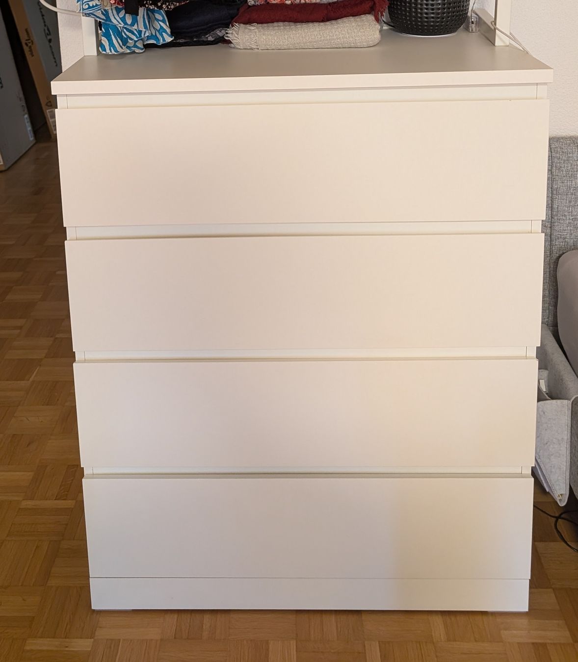 Ikea Cassettiere: Ikea Malm Kommode – Usato da Urdorf venduto da H.Fuchs