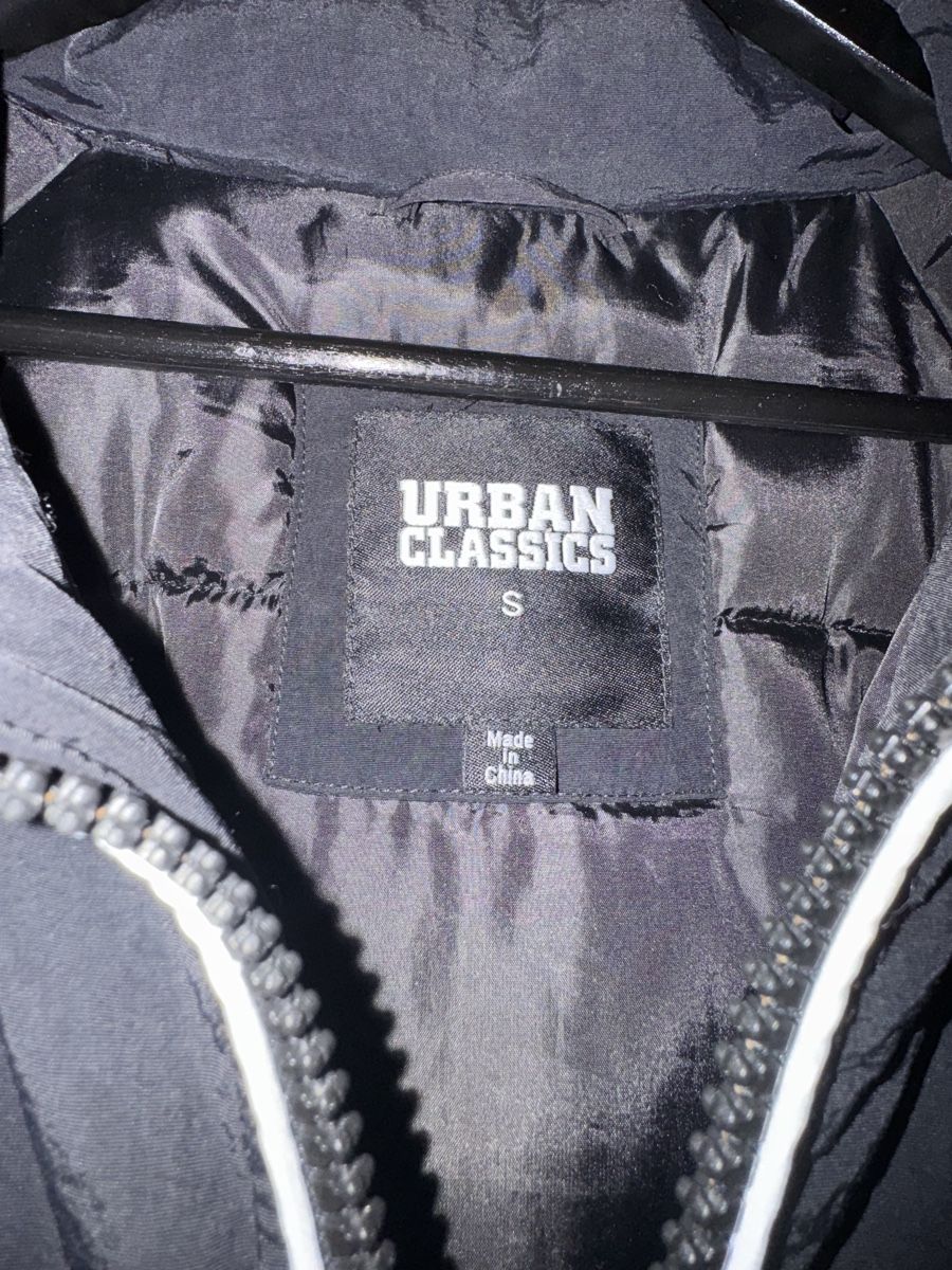 Urban Outfitters Giacche: Winterjacke Urban Classics, Gr. S – Usato da Chur venduto da ropa68 2