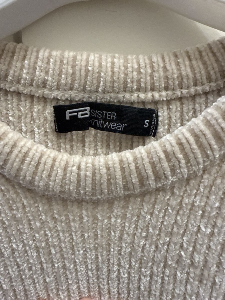 Blusen, T-Shirts & Tops: Pull FB Sister maille beige taille S bon état – Neu (gemäss Beschreibung) aus Crans VS von muc_72n8 2