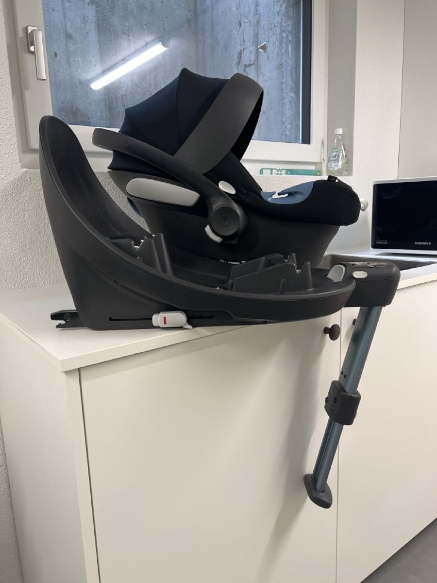 Cybex Auto-Kindersitze: Cybex Silver Aton B i Size – Gebraucht aus Schönenwerd von Markos02 2