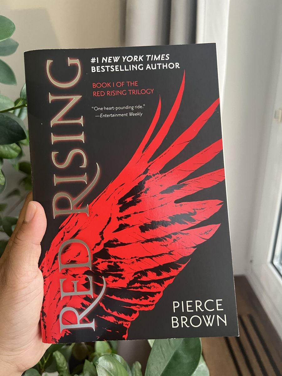 Libri: Red Rising von Pierce Brown – Nuovo (secondo la descrizione) da Glattbrugg venduto da readsy